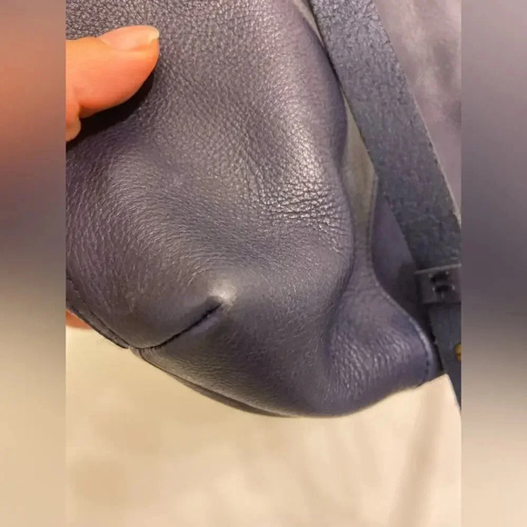 Madewell The Small Transport Leather Tote Dark Midnight Blue - Picture 6 of 15